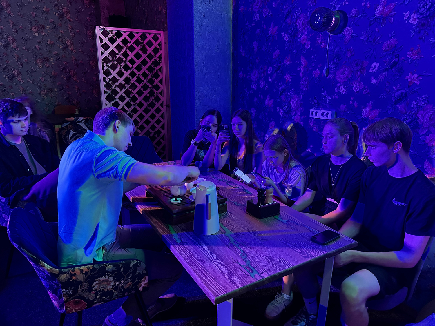 Чайная церемония в Ельце: "Чайная линия" и ресторан "Есенин" дарят вам новое вкусовое путешествие