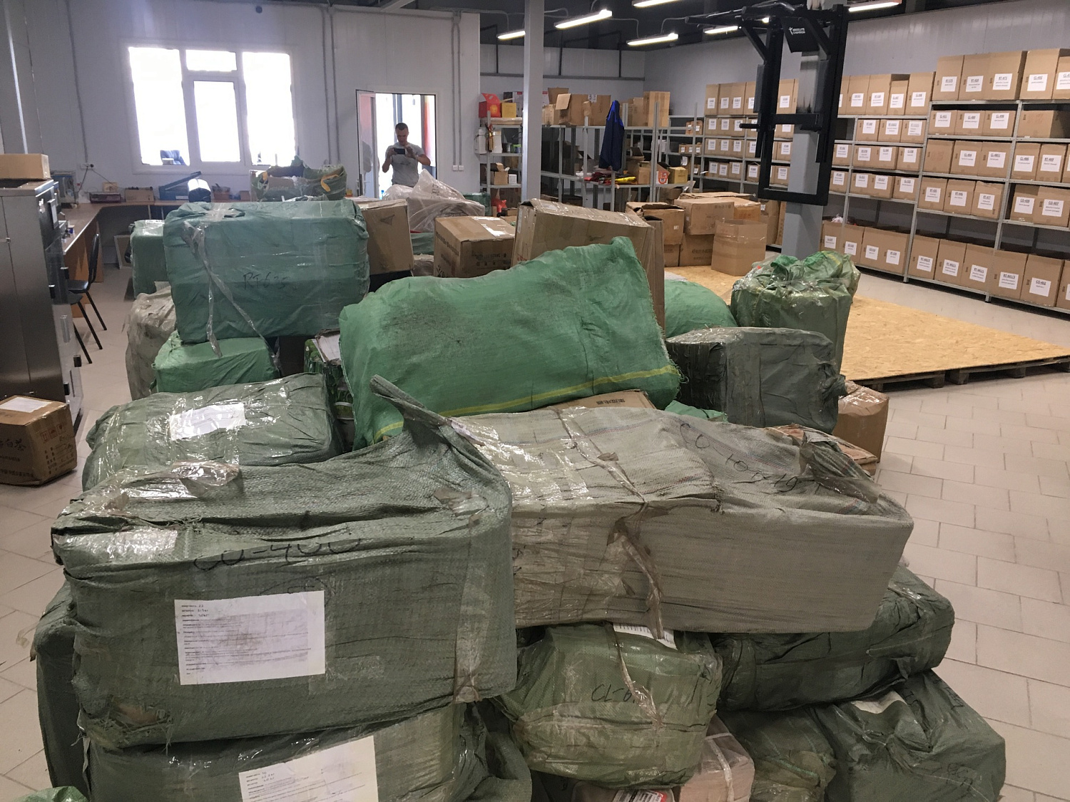 Поступление товара на склад