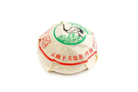 Прессованный шэн пуэр - Шэн пуэр 2006 г. «Цаншань иньхао» марки «Сосна и журавль» завода «Сягуань» 100 г, 