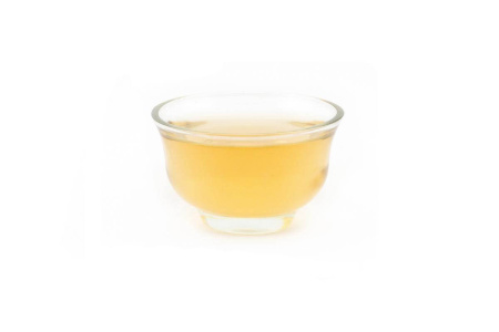 Прессованный шэн пуэр - Шэн пуэр 2015 г. «Дасюэшань» марки «Кайшуньхао» завода «Цзюймин», 357 г, 