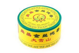 Прессованный шэн пуэр - Шэн пуэр 2016 г. «Золотая нить» марки «Сосна и журавль» завода «Сягуань» гнездо 100 г