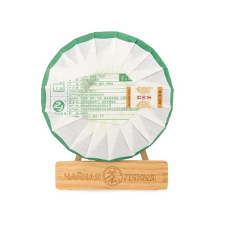 Прессованный шэн пуэр - Шэн пуэр 2021 г. "Китайский ветер / Китайский стиль" завода "Чжоуши" 357 г, 